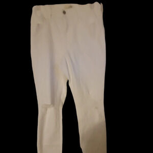 𝅺Universal Thread jeans